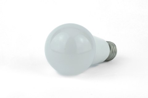 Żarówka LED bulb E27 z czujnikiem ruchu 9W 900lm 3000K ciepła Żarówka LED bulb E27 z czujnikiem ruchu 9W 900lm 3000K ciepła